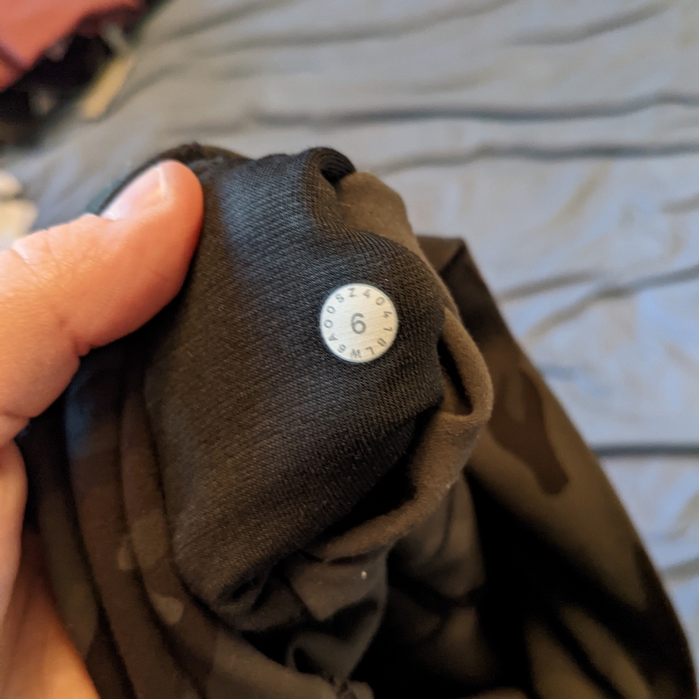 Lululemon Align Camo - Picture 3 of 3